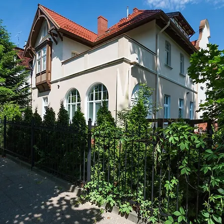 Tomi Apartamento Sopot